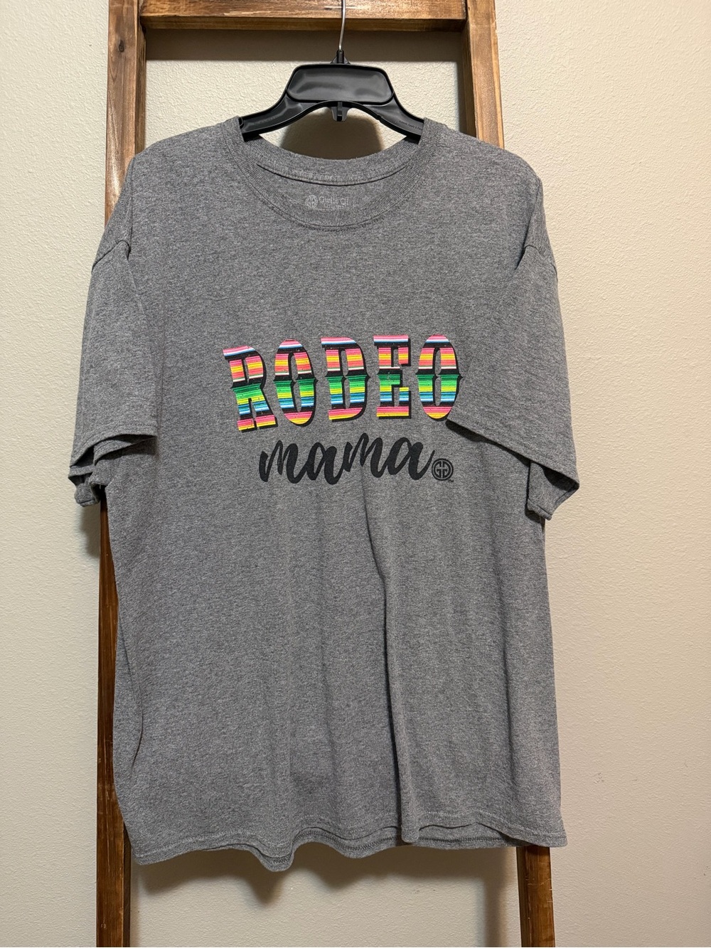 Gray 'Rodeo Mama' Short Sleeve Tee